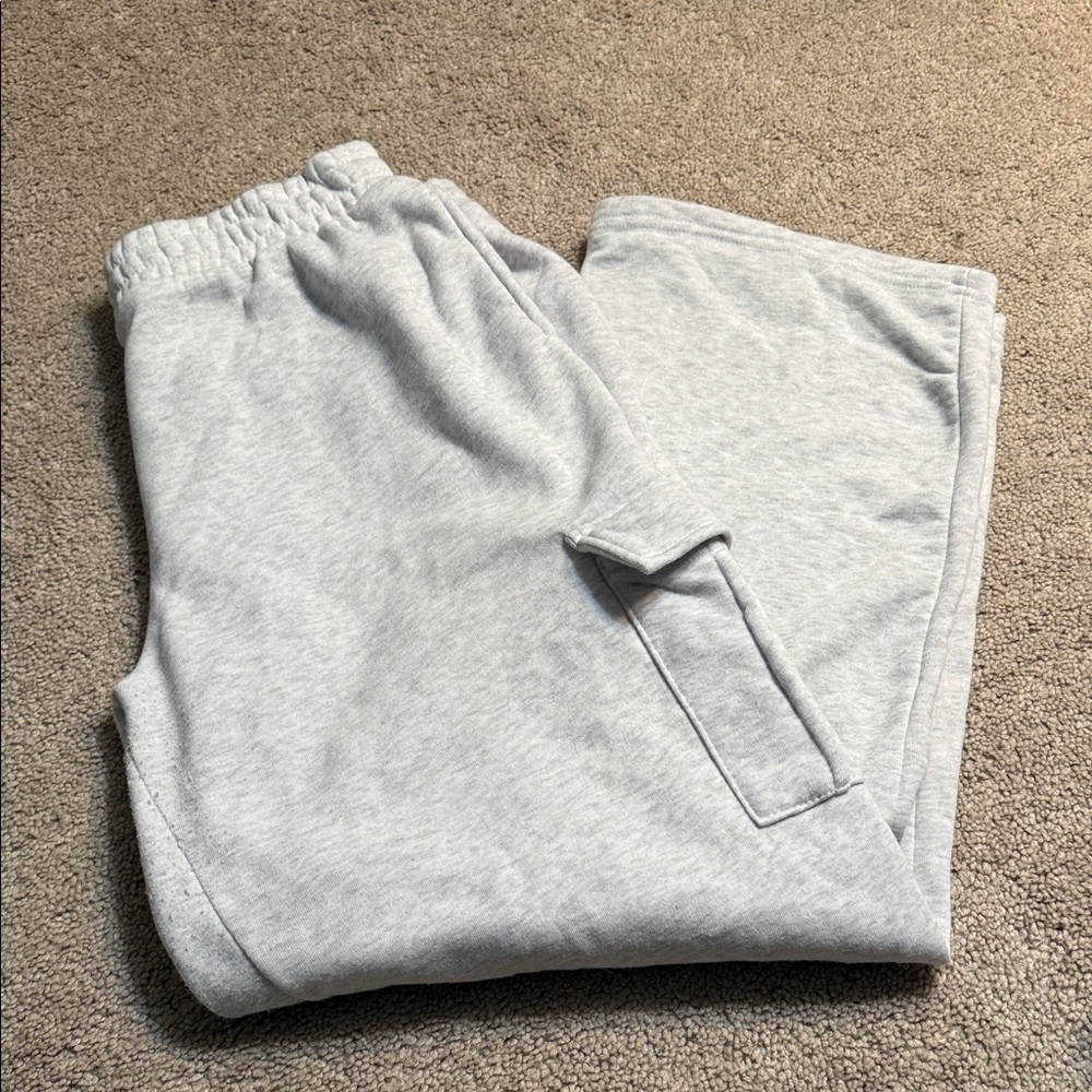 Women’s Gray cargo Sweatpants